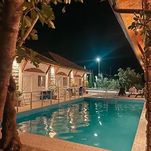 https://lord-byron-hotel.albaniahotels.org