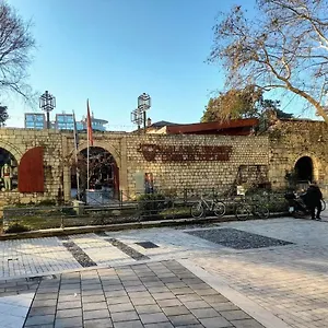 Castel Appart hôtel Tirana